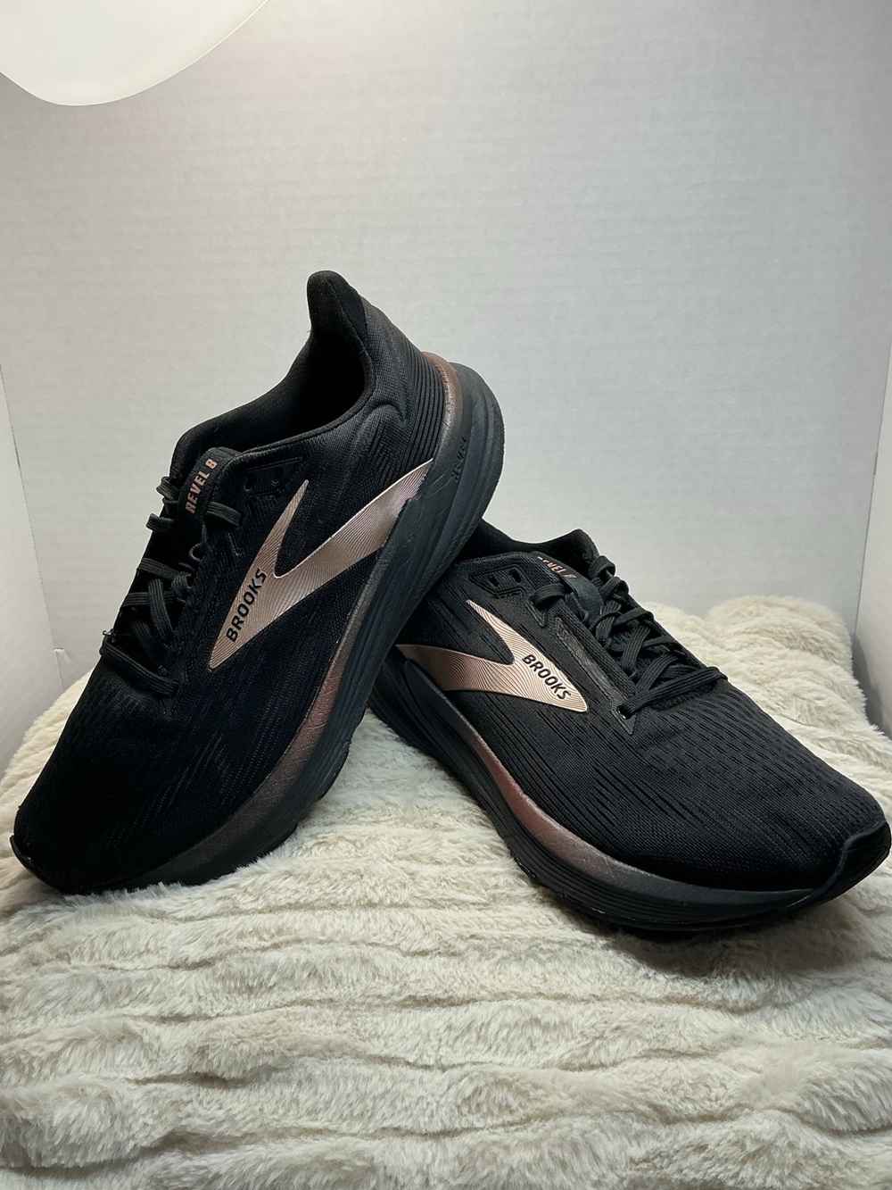 Brooks Revel 8 Women’s Running Shoes Size 8.5 B Black Rose Gold 1204561B043